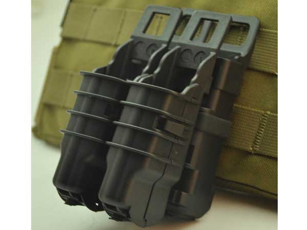 FMA MOLLE FastMag Pouches Set for M4 / 5.56 Magazine and 2 Pistol Magazines - Black FMA MOLLE FastMag Pouches Set for M4 / 5.56 Magazine and 2 Pistol Magazines - Black