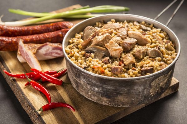 AM MRE Spicy Kettle with Bulgur (400 g) AM MRE Spicy Kettle with Bulgur (400 g)