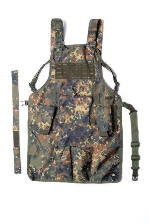 ANAREUS Tactical Grill Apron GrillCommander, Laser-cut - Flecktarn Tactical Grill Apron GrillCommander, Laser-cut - Flecktarn