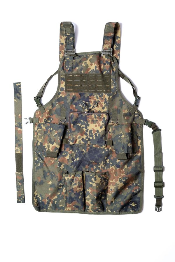 ANAREUS Tactical Grill Apron GrillCommander, Laser-cut - Flecktarn Tactical Grill Apron GrillCommander, Laser-cut - Flecktarn