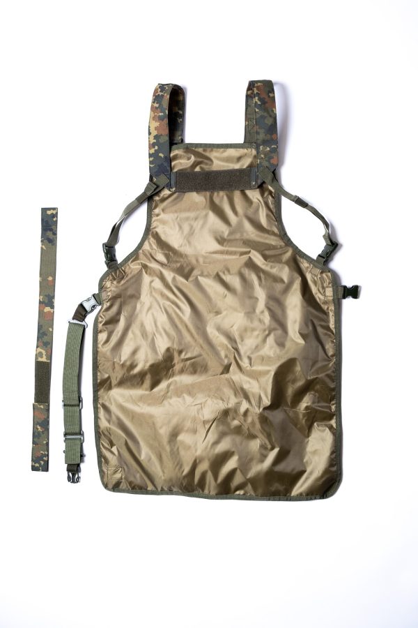 ANAREUS Tactical Grill Apron GrillCommander, Laser-cut - Flecktarn Tactical Grill Apron GrillCommander, Laser-cut - Flecktarn