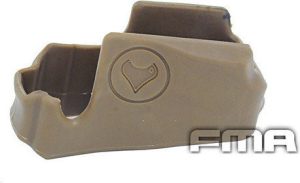 FMA Rubber NQ Grip TAC M4 / AR15 - Tan FMA Rubber NQ Grip TAC M4 / AR15 - Tan