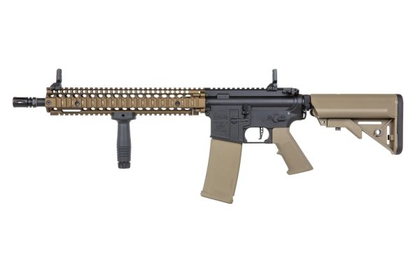 SA Daniel Defence® MK18 BLOCK 2 (SA-P26 Prime™ Aster II ETU) with Brushless Motor - Chaos Bronze SA Daniel Defence® MK18 BLOCK 2 (SA-P26 Prime™ Aster II ETU) with Brushless Motor - Chaos Bronze