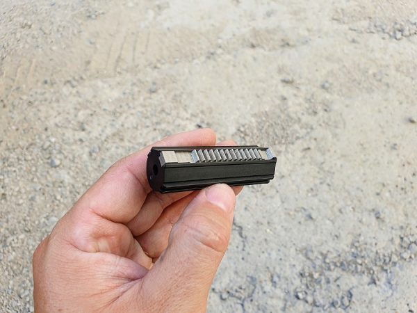 Piston 16 steel teeth