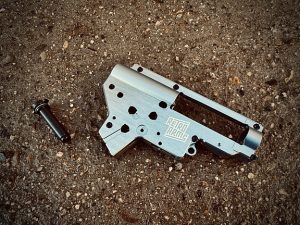 RetroArms CNC Gearbox V2 QSC, 8mm RetroArms CNC Gearbox V2 QSC, 8mm