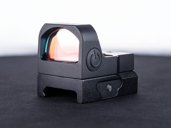 STRIKE RDATS-02 Red Dot Sight, RIS / RMR Footprint - Black STRIKE RDATS-02 Red Dot Sight, RIS / RMR Footprint - Black