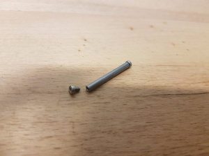 AR15 center pin with screw AR15 center pin with screw
