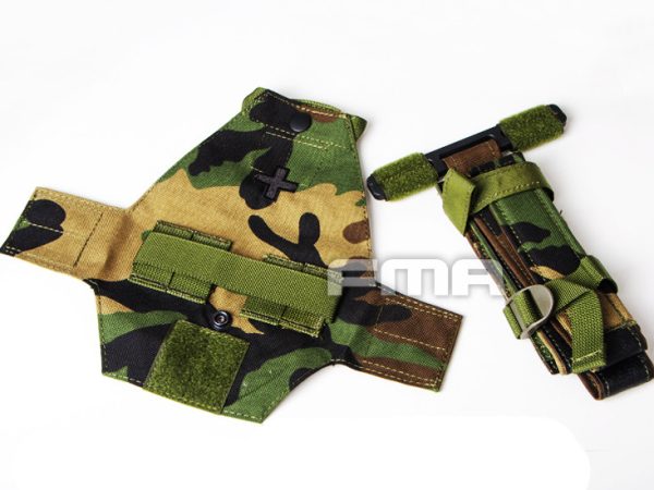 FMA QH Application Dummy Tourniquet with MOLLE System - Woodland FMA QH Application Dummy Tourniquet with MOLLE System - Woodland