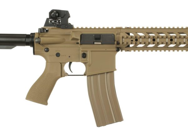 CM16 Raider L Desert