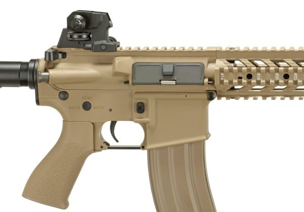 CM16 Raider S-AEG Desert