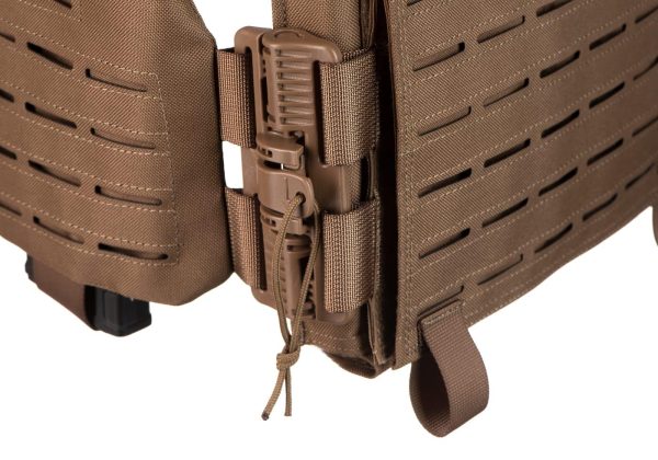 Invader Gear Reaper QRB Plate Carrier Coyote