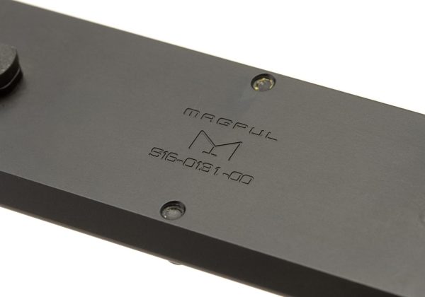 Magpul M-LOK Dovetail Adapter Pro Chassis Full Rail for RRS/ARCA Interface Black
