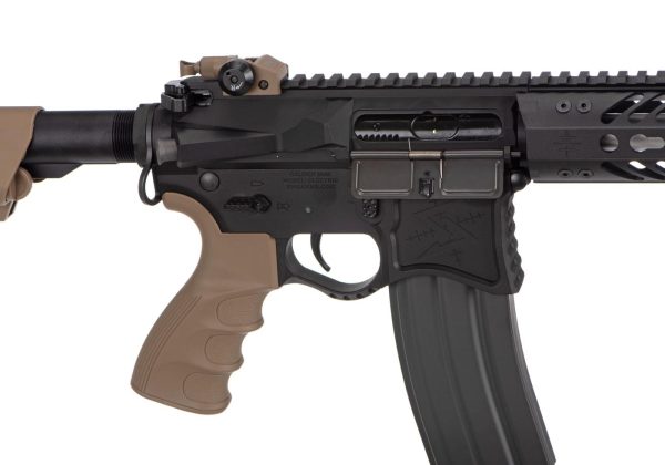 Seekins Precision AR15 SBR8 Desert