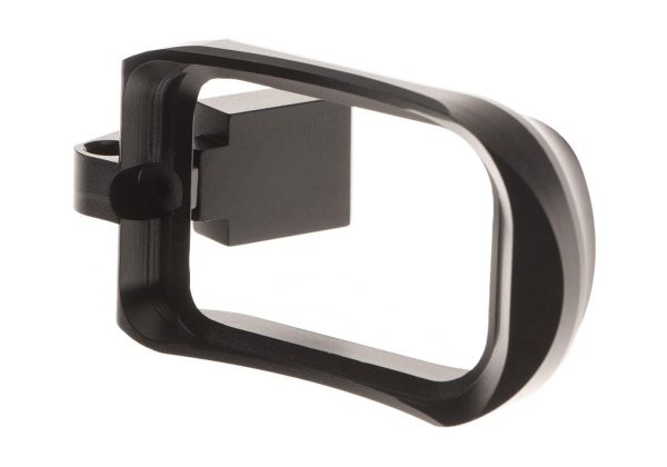 Action Army AAP01 CNC Magwell Black