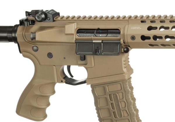 CM16 E.T.U. SRL Desert