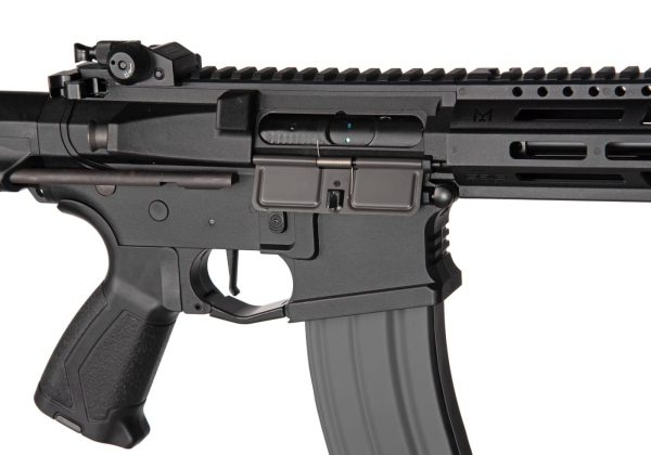 CM16 Raider L 2.0E Black