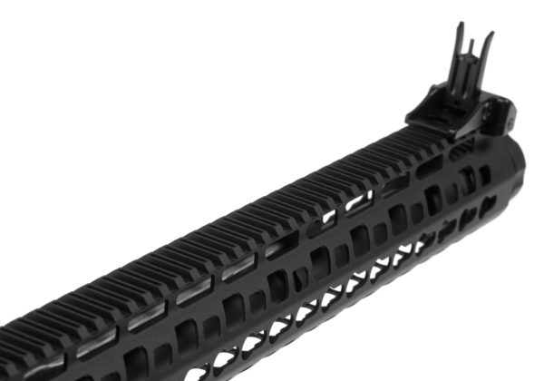TR16 MBR 308WH Black