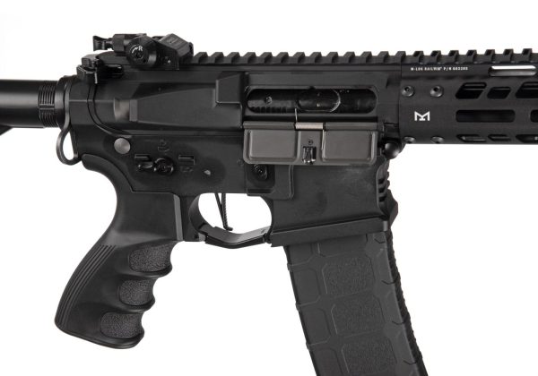 TR16 MBR 556WH S-AEG Black