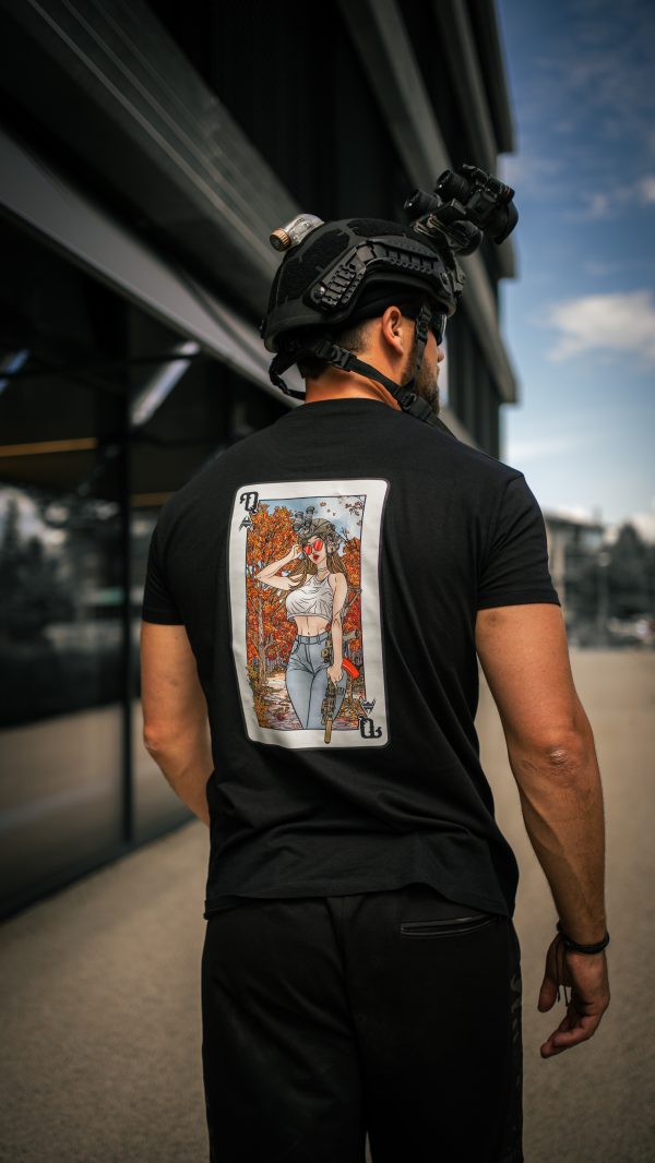 T-shirt Lethal Beauties (QUEEN) - Black